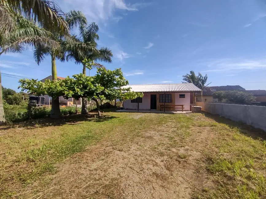 Foto 2 de Casa com 3 quartos à venda, 429m2 em Centro, Balneario Barra Do Sul - SC
