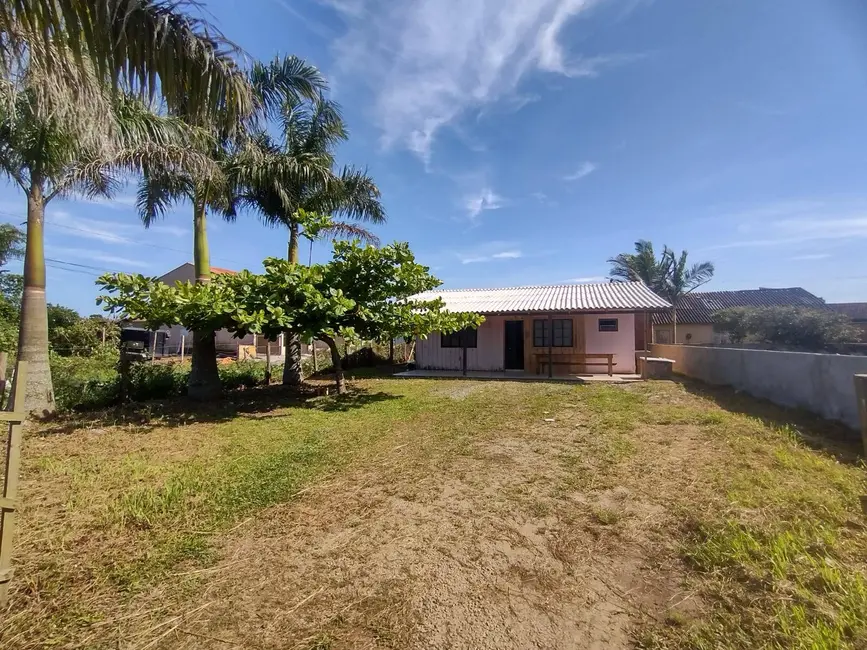 Foto 1 de Casa com 3 quartos à venda, 429m2 em Centro, Balneario Barra Do Sul - SC