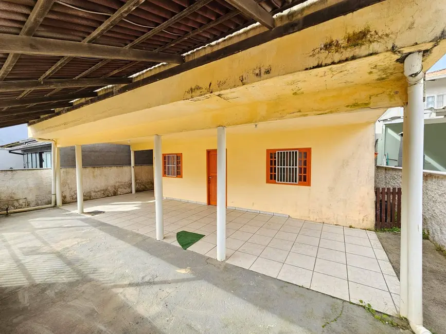 Foto 5 de Casa com 5 quartos à venda, 184m2 em Centro, Balneario Barra Do Sul - SC