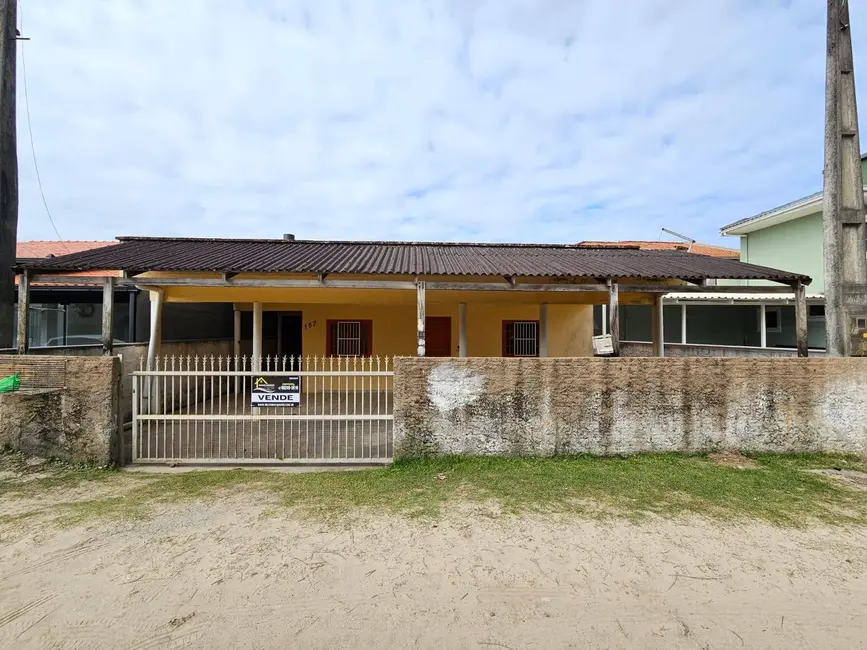 Foto 2 de Casa com 5 quartos à venda, 184m2 em Centro, Balneario Barra Do Sul - SC