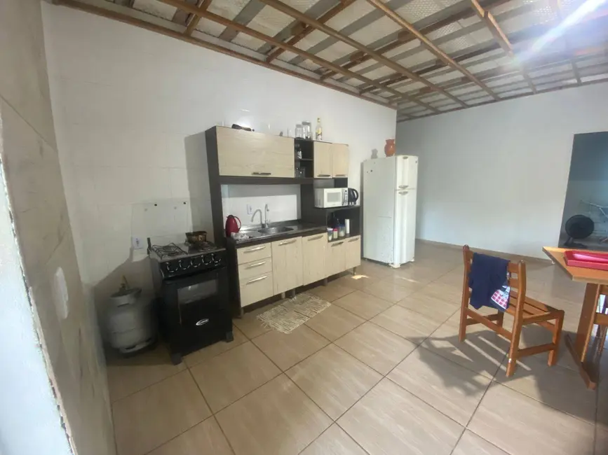 Foto 3 de Casa com 3 quartos à venda, 108m2 em Balneario Barra Do Sul - SC
