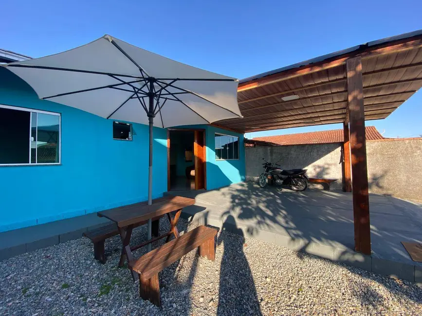 Foto 2 de Casa com 2 quartos à venda, 89m2 em Centro, Balneario Barra Do Sul - SC
