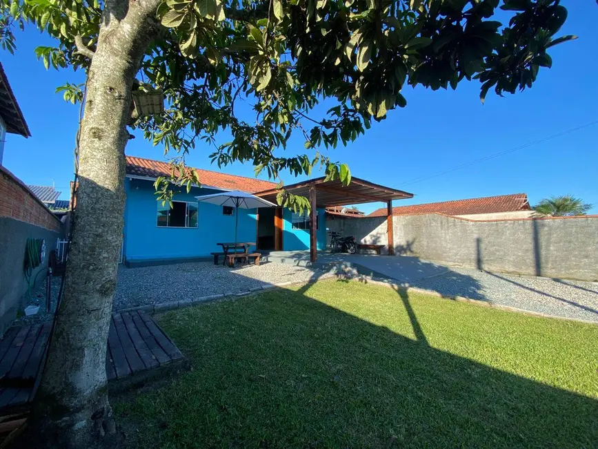 Foto 1 de Casa com 2 quartos à venda, 89m2 em Centro, Balneario Barra Do Sul - SC