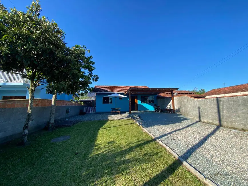 Foto 4 de Casa com 2 quartos à venda, 89m2 em Centro, Balneario Barra Do Sul - SC