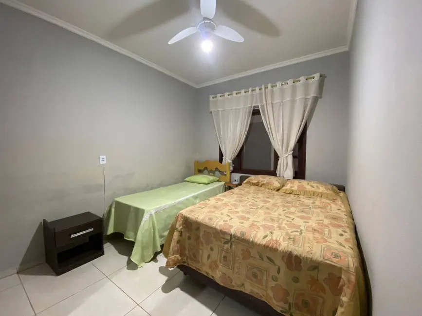 Foto 7 de Casa com 3 quartos à venda, 141m2 em Balneario Barra Do Sul - SC