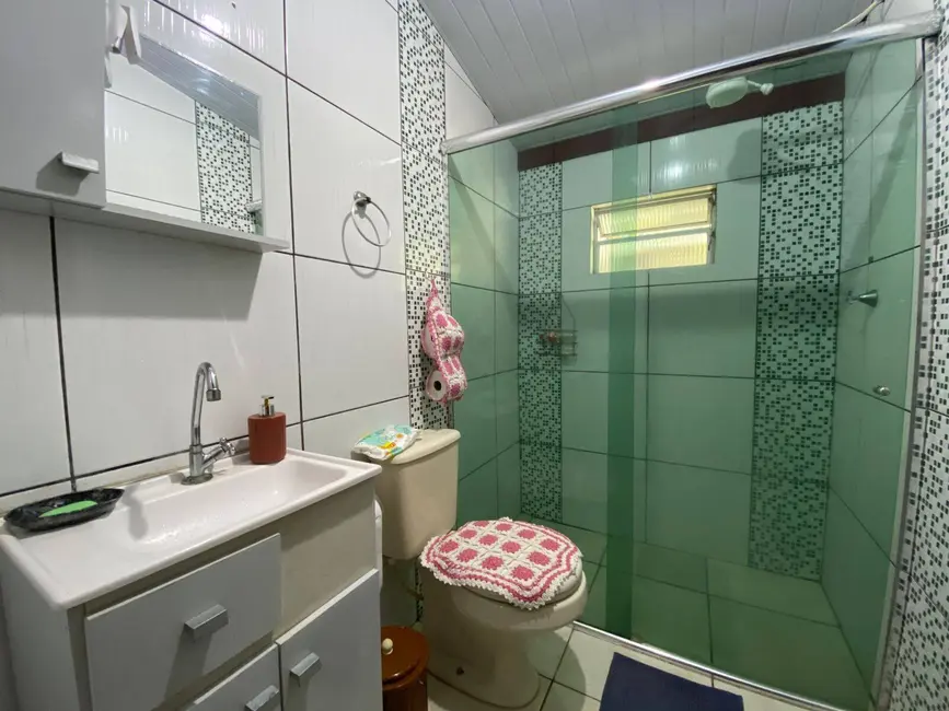 Foto 6 de Casa com 3 quartos à venda, 141m2 em Balneario Barra Do Sul - SC