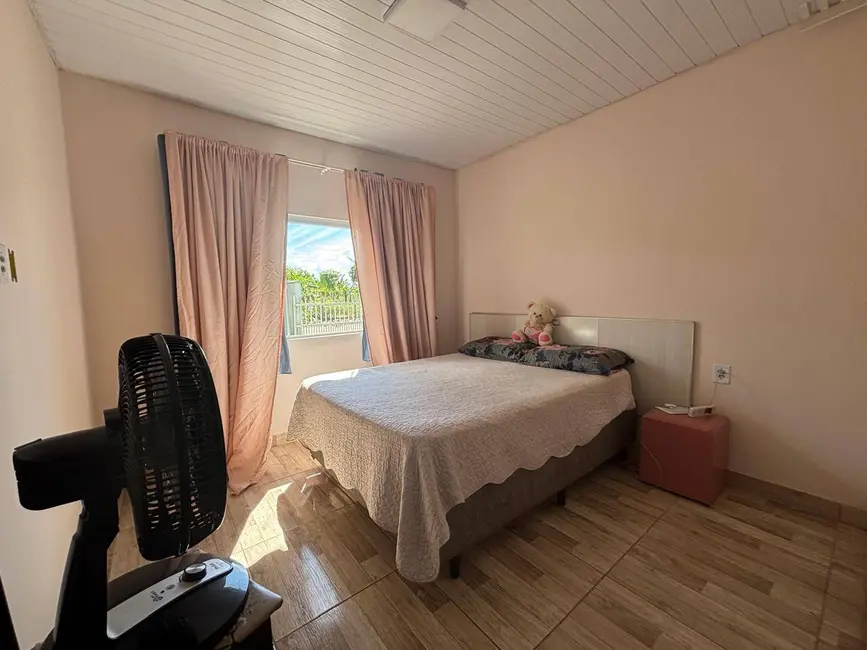 Foto 8 de Casa com 5 quartos à venda, 289m2 em Centro, Balneario Barra Do Sul - SC