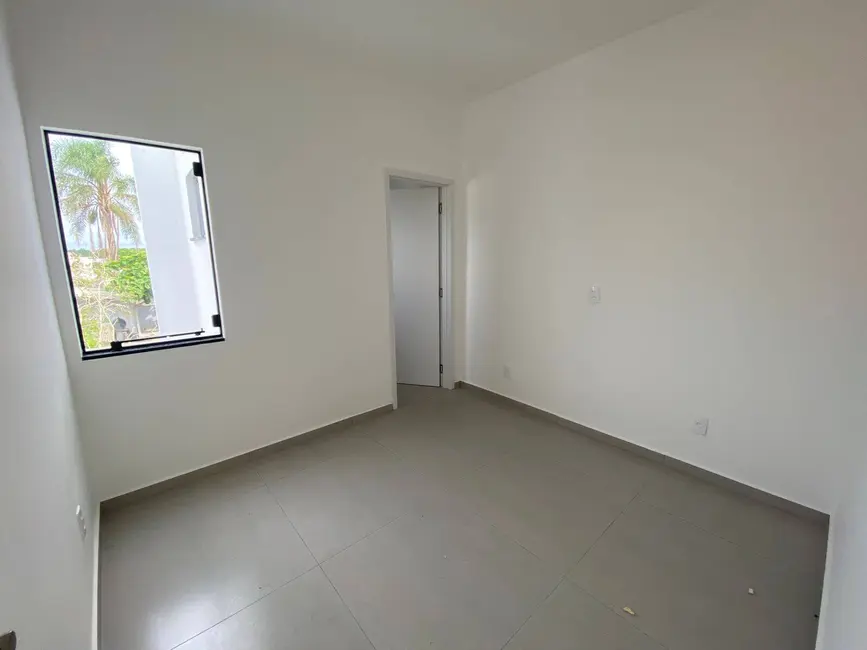 Foto 9 de Casa com 3 quartos à venda, 71m2 em Balneario Barra Do Sul - SC