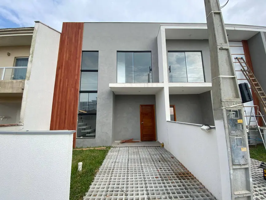 Foto 1 de Casa com 3 quartos à venda, 71m2 em Balneario Barra Do Sul - SC