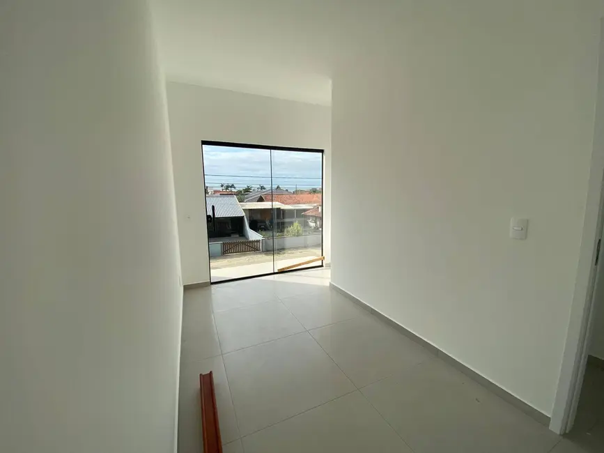 Foto 7 de Casa com 3 quartos à venda, 71m2 em Balneario Barra Do Sul - SC