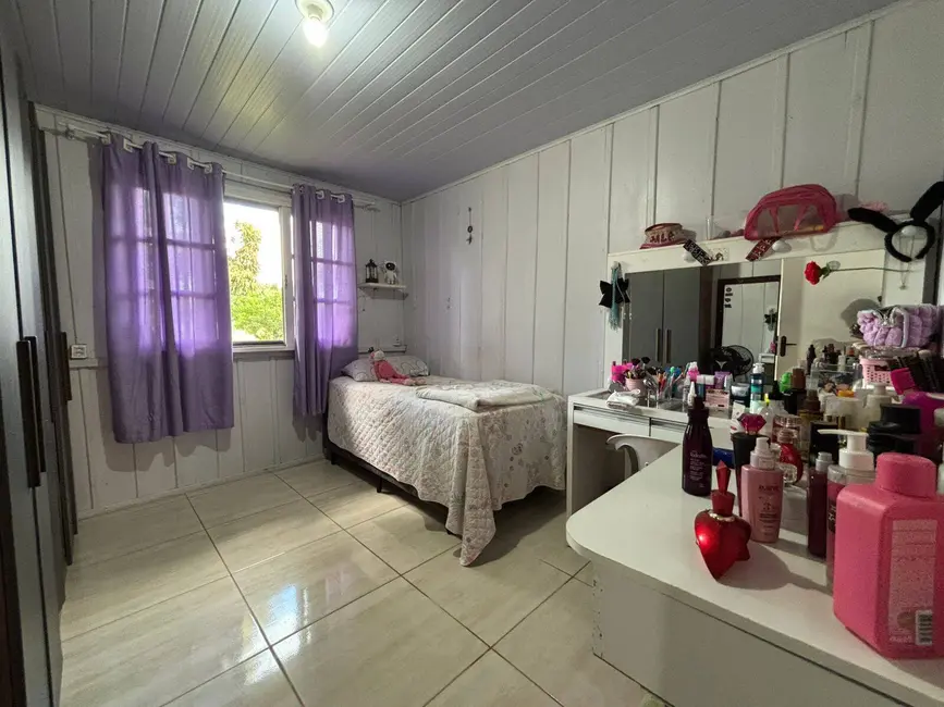 Foto 9 de Casa com 3 quartos à venda, 268m2 em Balneario Barra Do Sul - SC