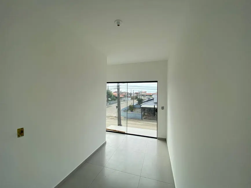 Foto 7 de Casa com 3 quartos à venda, 85m2 em Balneario Barra Do Sul - SC