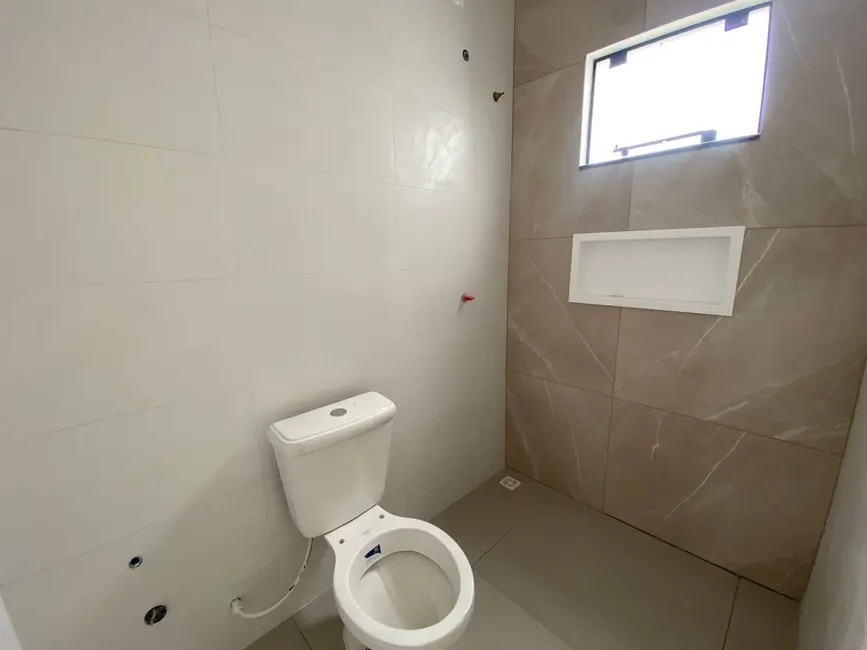 Foto 8 de Casa com 3 quartos à venda, 85m2 em Balneario Barra Do Sul - SC