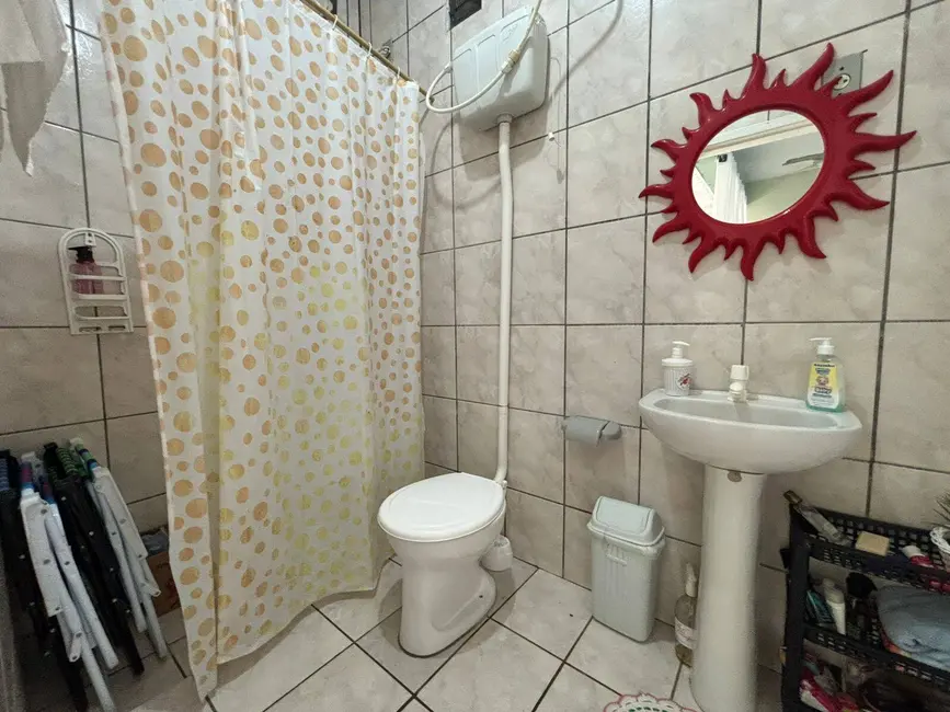 Foto 7 de Casa com 2 quartos à venda, 75m2 em Centro, Balneario Barra Do Sul - SC