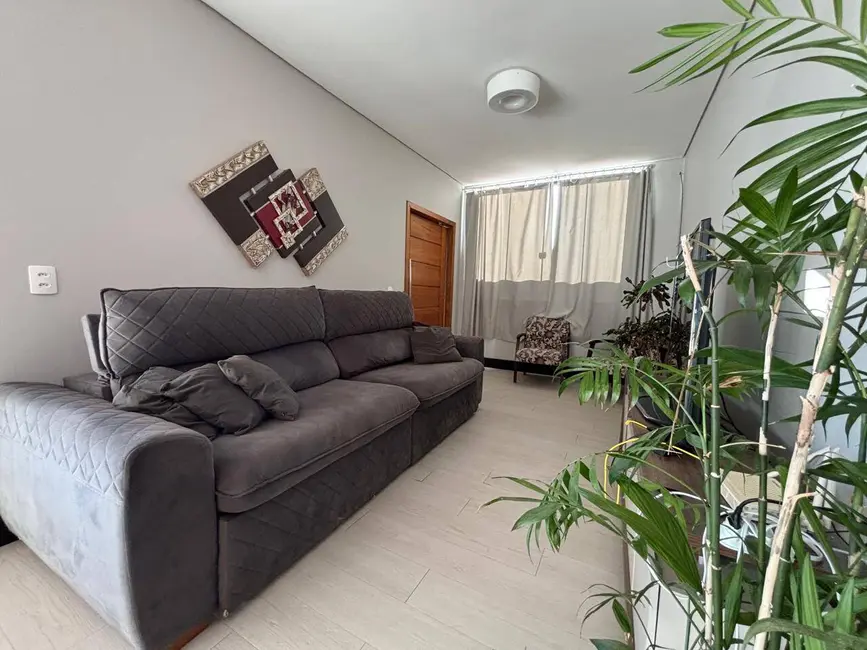 Foto 5 de Casa com 3 quartos à venda, 396m2 em Balneario Barra Do Sul - SC