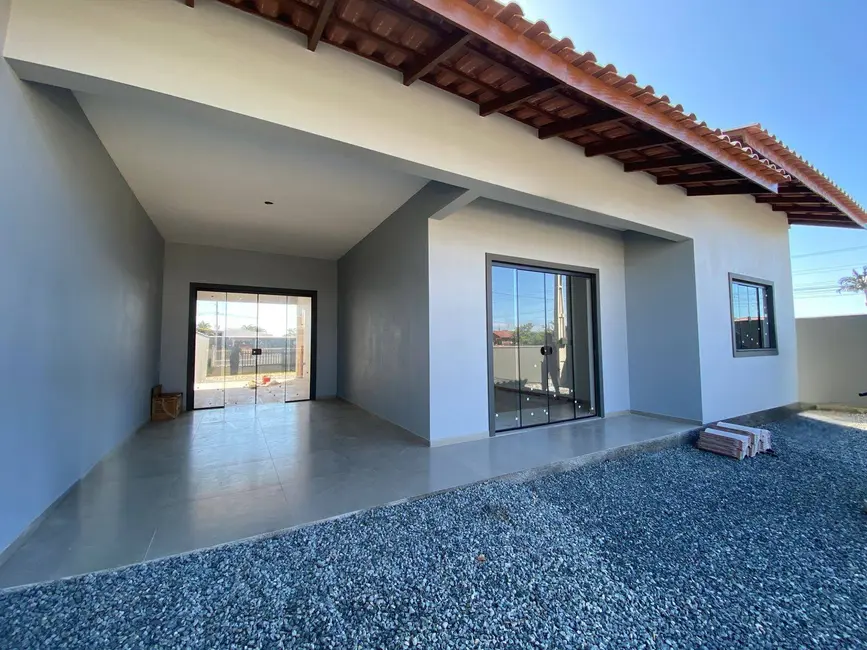 Foto 2 de Casa com 3 quartos à venda, 110m2 em Centro, Balneario Barra Do Sul - SC