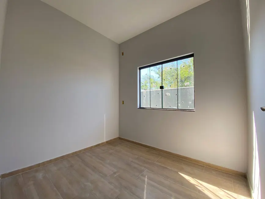 Foto 8 de Casa com 3 quartos à venda, 110m2 em Centro, Balneario Barra Do Sul - SC