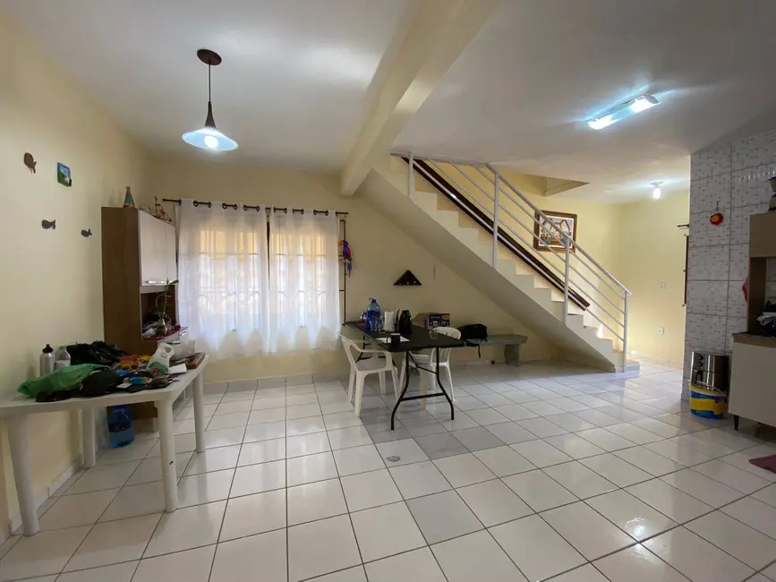 Foto 2 de Casa com 4 quartos à venda, 192m2 em Balneario Barra Do Sul - SC