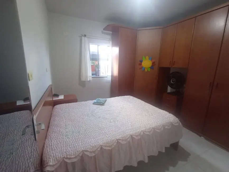 Foto 9 de Casa com 3 quartos à venda, 300m2 em Centro, Balneario Barra Do Sul - SC