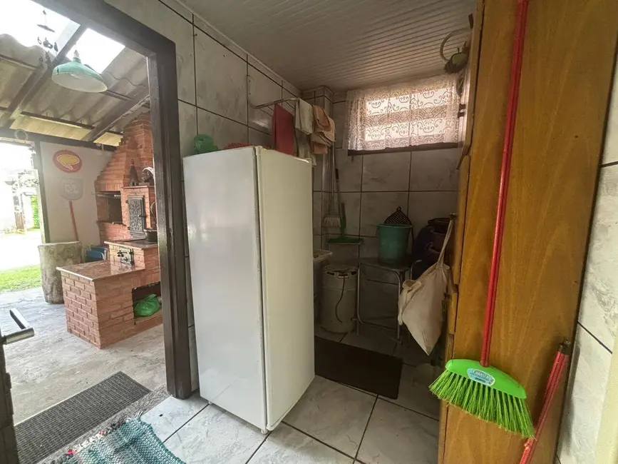 Foto 8 de Casa com 3 quartos à venda, 288m2 em Centro, Balneario Barra Do Sul - SC
