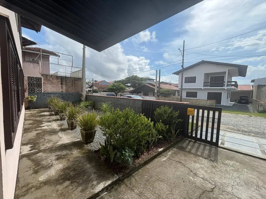 Foto 5 de Casa com 3 quartos à venda, 288m2 em Centro, Balneario Barra Do Sul - SC