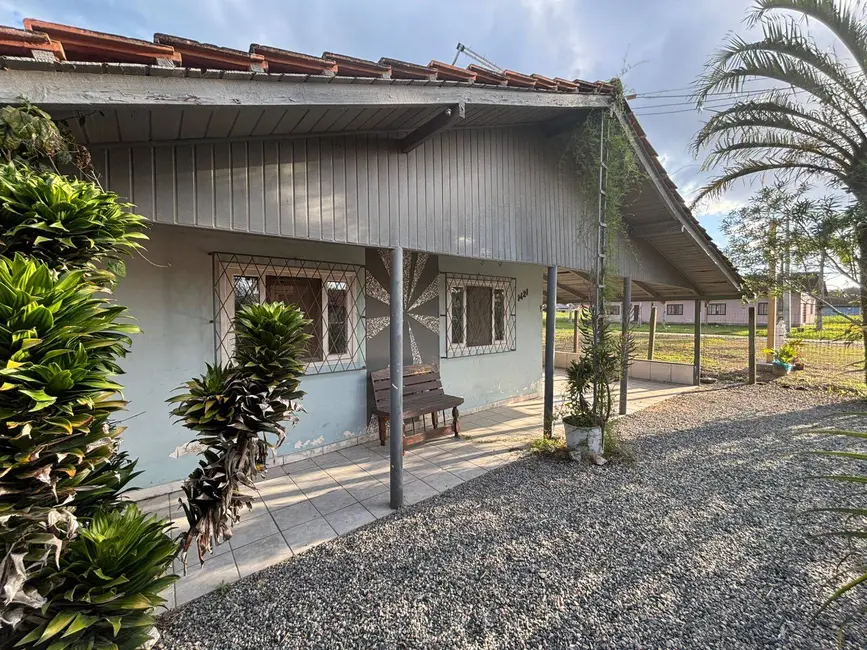 Foto 2 de Casa com 3 quartos à venda, 113m2 em Balneario Barra Do Sul - SC