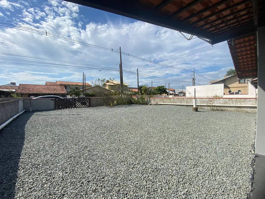 Foto 4 de Casa com 3 quartos à venda, 130m2 em Balneario Barra Do Sul - SC