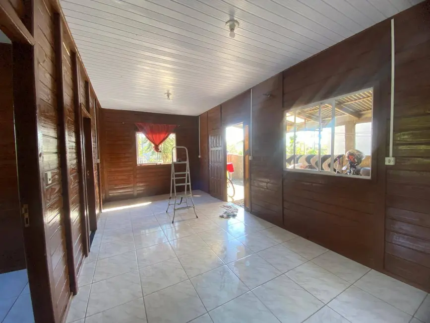 Foto 2 de Casa com 3 quartos à venda, 96m2 em Balneario Barra Do Sul - SC