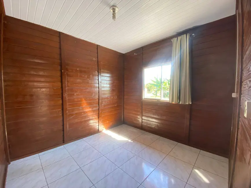 Foto 5 de Casa com 3 quartos à venda, 96m2 em Balneario Barra Do Sul - SC