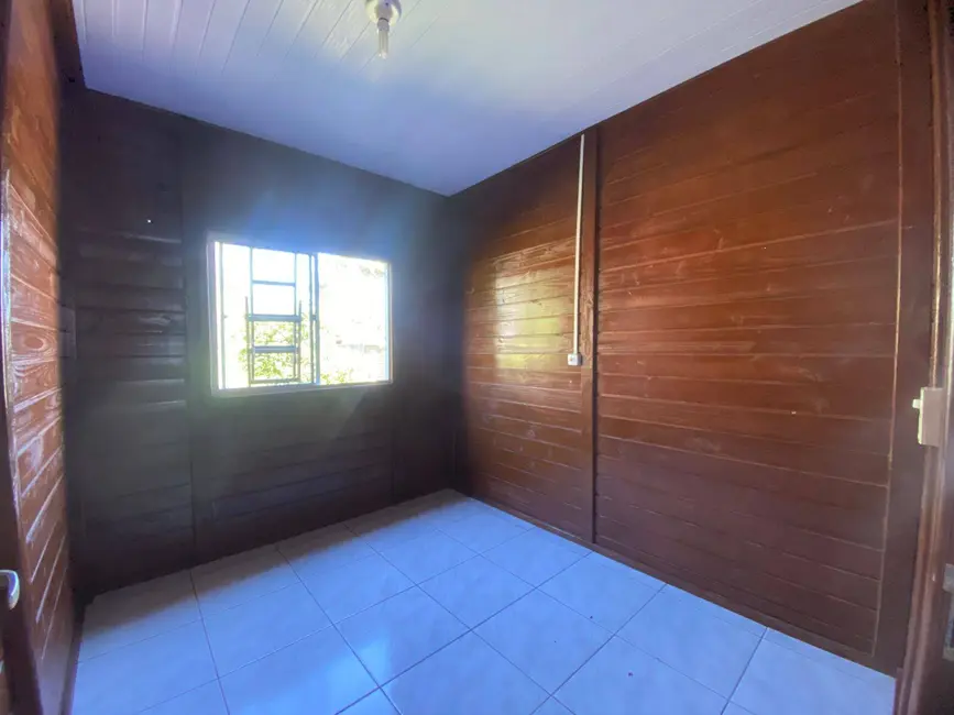 Foto 3 de Casa com 3 quartos à venda, 96m2 em Balneario Barra Do Sul - SC