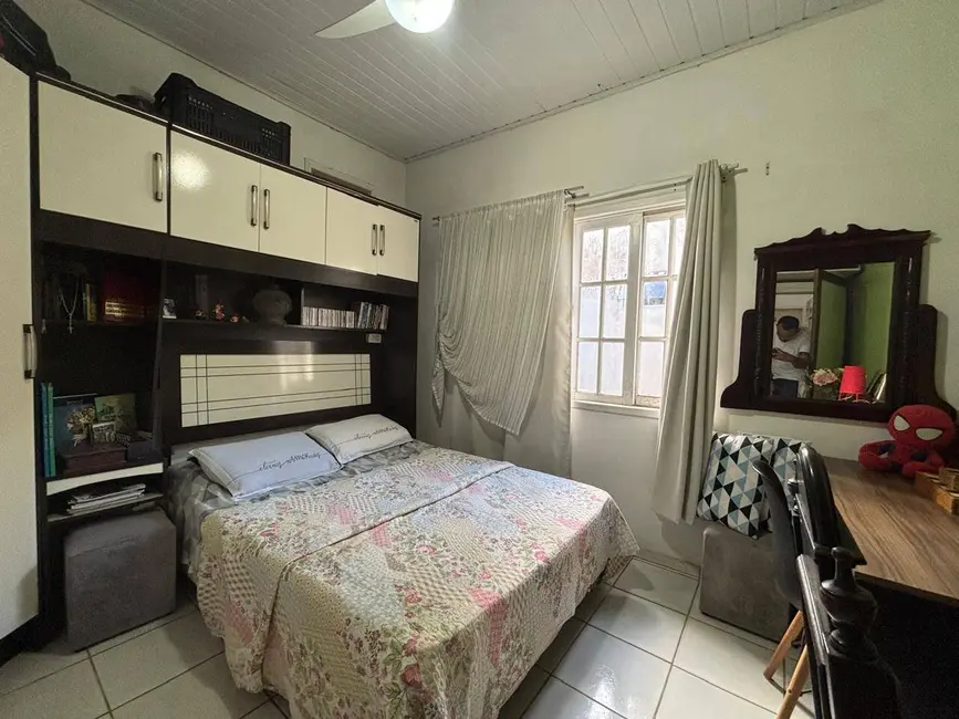 Foto 9 de Sala Comercial à venda, 260m2 em Centro, Balneario Barra Do Sul - SC