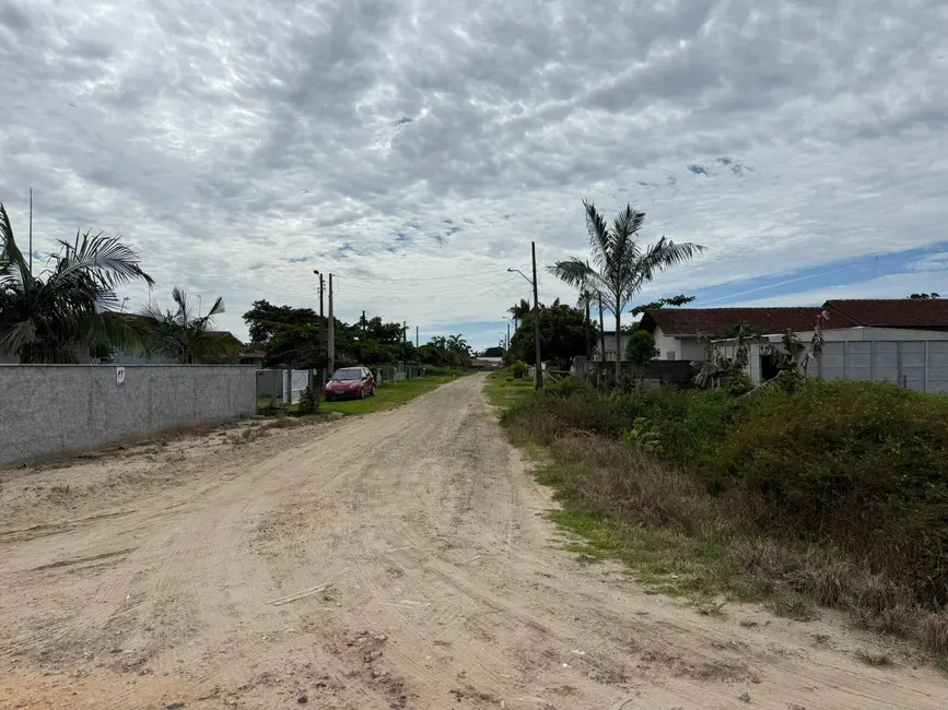 Foto 7 de Terreno / Lote à venda, 360m2 em Balneario Barra Do Sul - SC