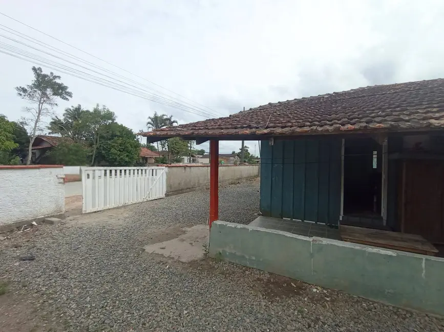 Foto 2 de Casa com 4 quartos à venda, 430m2 em Balneario Barra Do Sul - SC
