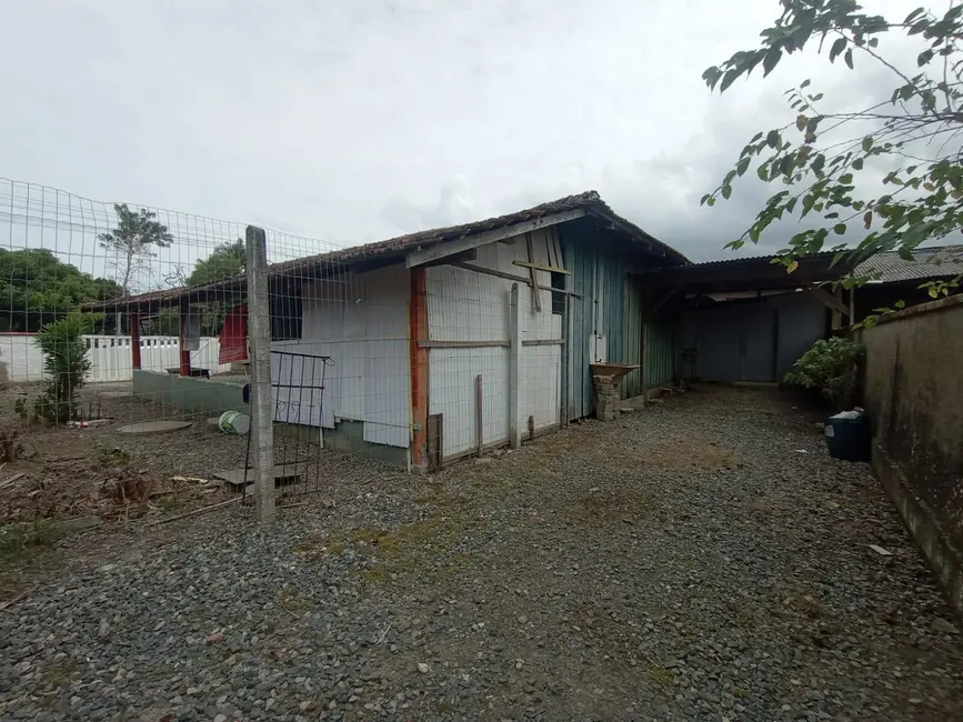 Foto 6 de Casa com 4 quartos à venda, 430m2 em Balneario Barra Do Sul - SC