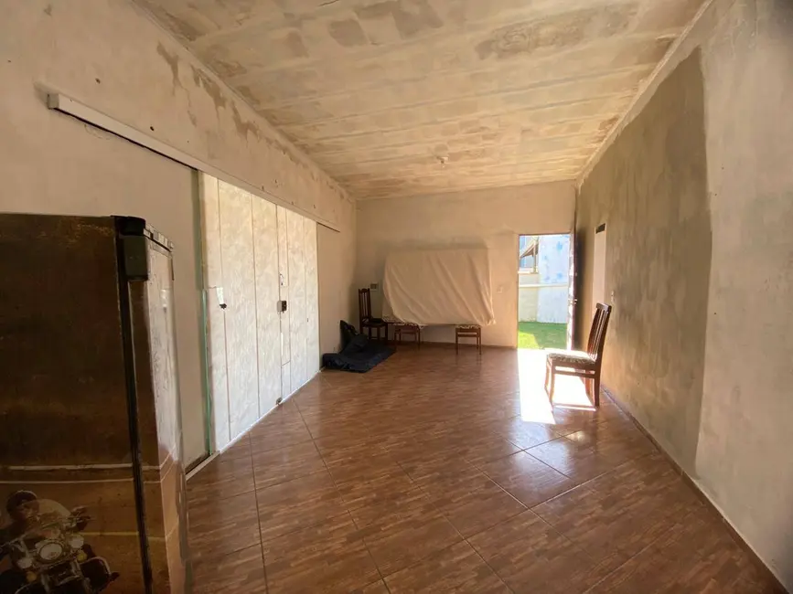 Foto 4 de Casa com 1 quarto à venda, 325m2 em Centro, Balneario Barra Do Sul - SC