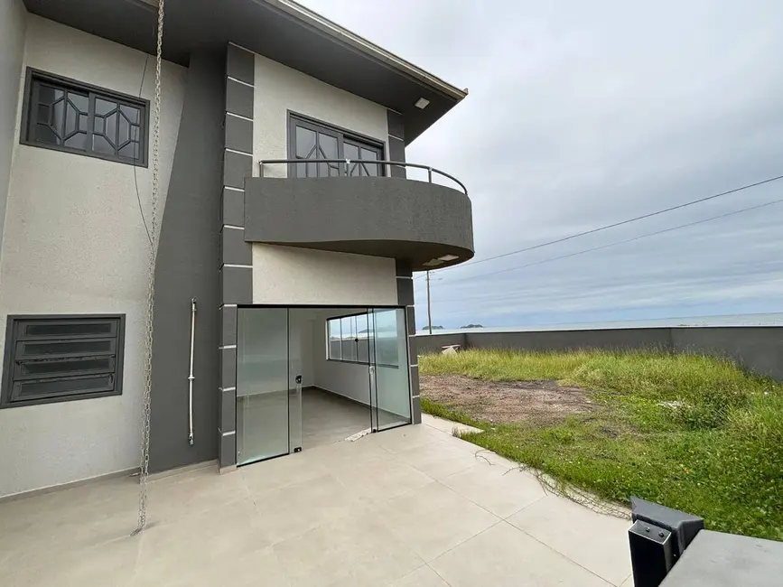 Foto 1 de Casa com 3 quartos à venda, 138m2 em Balneario Barra Do Sul - SC