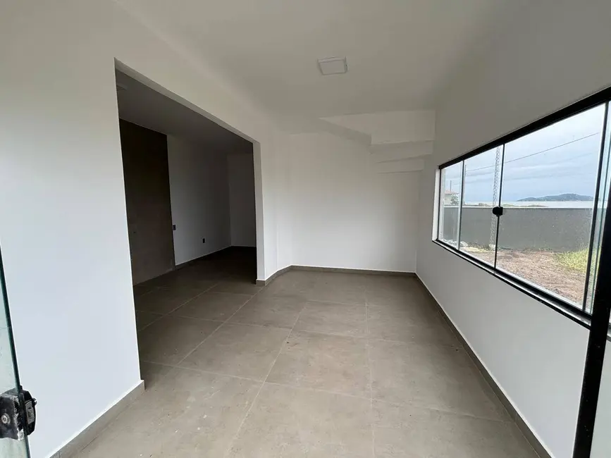 Foto 8 de Casa com 3 quartos à venda, 138m2 em Balneario Barra Do Sul - SC