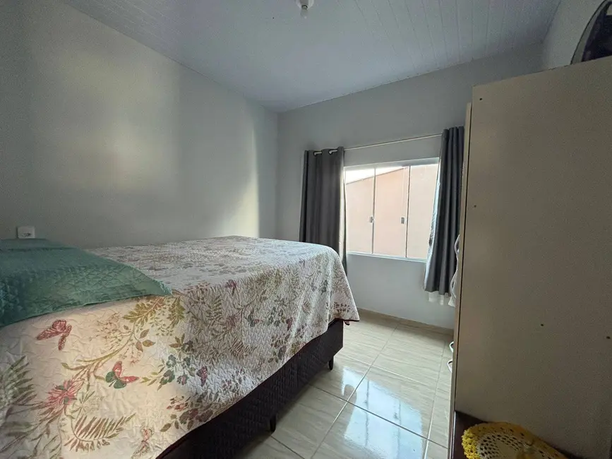 Foto 9 de Casa com 3 quartos à venda, 275m2 em Balneario Barra Do Sul - SC