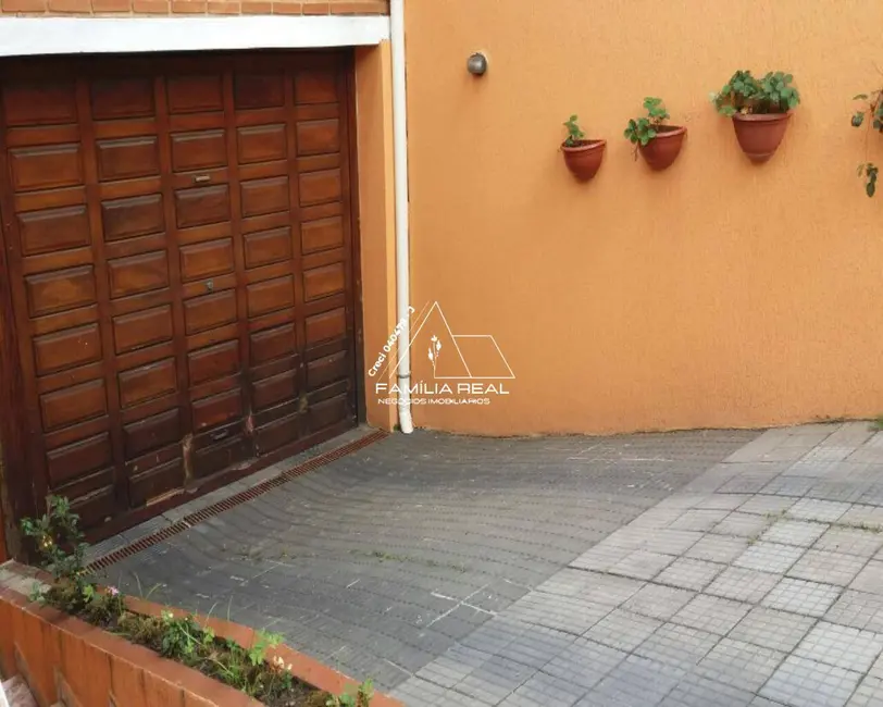 Sobrado com 3 quartos à venda, 208m2 em Vila Matilde, São Paulo - SP - imagem 6 Foto 6 de Sobrado com 3 quartos à venda, 208m2 em Vila Matilde, São Paulo - SP