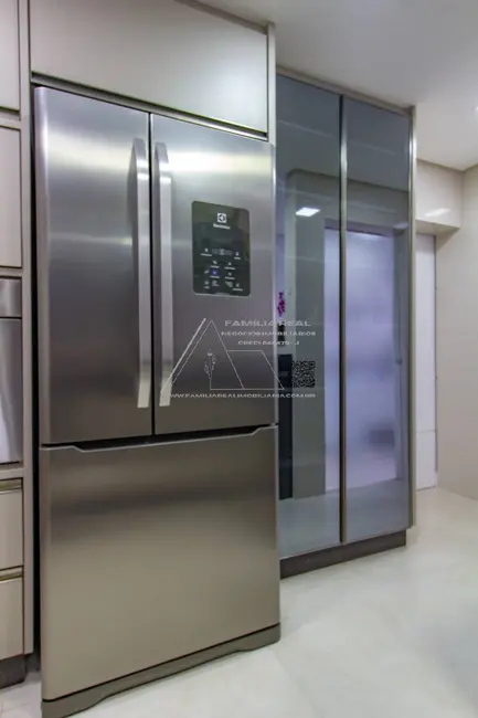 Foto 6 de Apartamento com 3 quartos à venda, 205m2 em Parque São Jorge, São Paulo - SP
