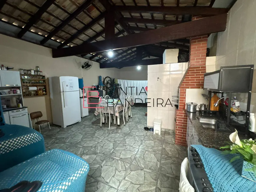Foto 9 de Casa com 2 quartos à venda, 154m2 em Parque Urupês, Taubate - SP