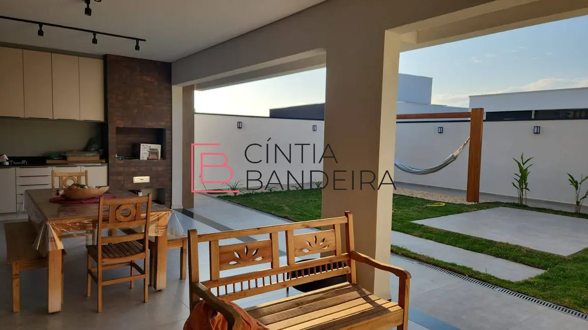 Foto 6 de Casa com 3 quartos à venda, 236m2 em Taubate - SP