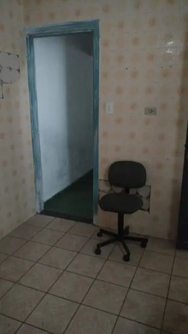 Casa com 3 quartos à venda, 200m2 em Cerâmica, Sao Caetano Do Sul - SP - imagem 6 Foto 6 de Casa com 3 quartos à venda, 200m2 em Cerâmica, Sao Caetano Do Sul - SP