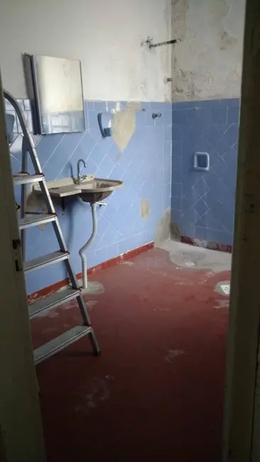 Casa com 3 quartos à venda, 200m2 em Cerâmica, Sao Caetano Do Sul - SP - imagem 8 Foto 8 de Casa com 3 quartos à venda, 200m2 em Cerâmica, Sao Caetano Do Sul - SP