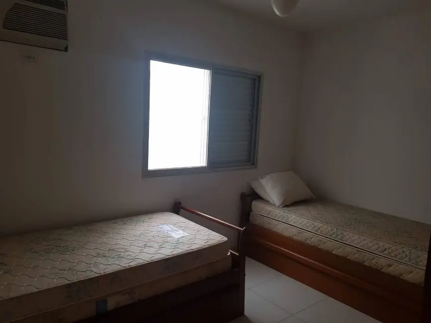 Foto 6 de Apartamento com 3 quartos à venda, 88m2 em Enseada, Guaruja - SP