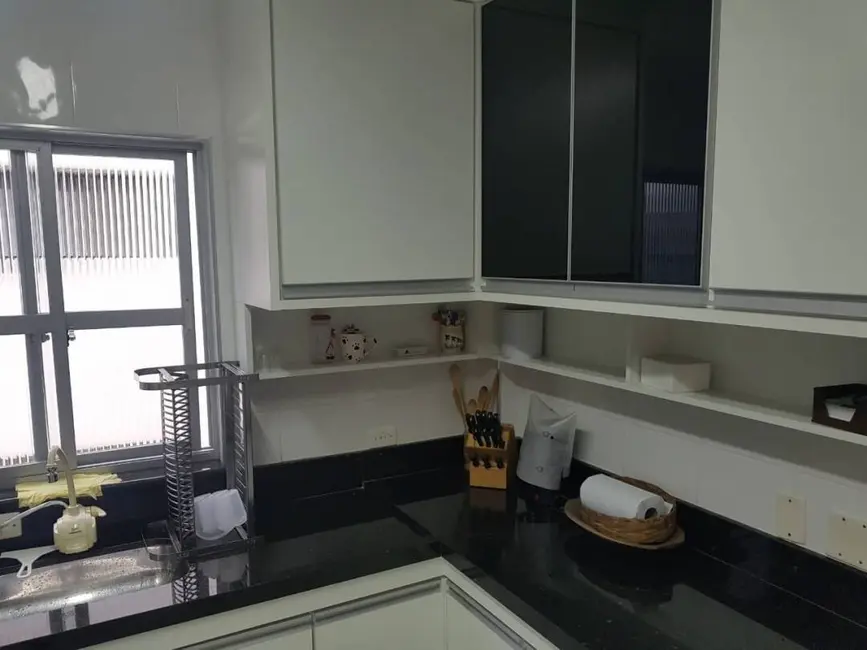 Foto 8 de Apartamento com 3 quartos à venda, 88m2 em Enseada, Guaruja - SP
