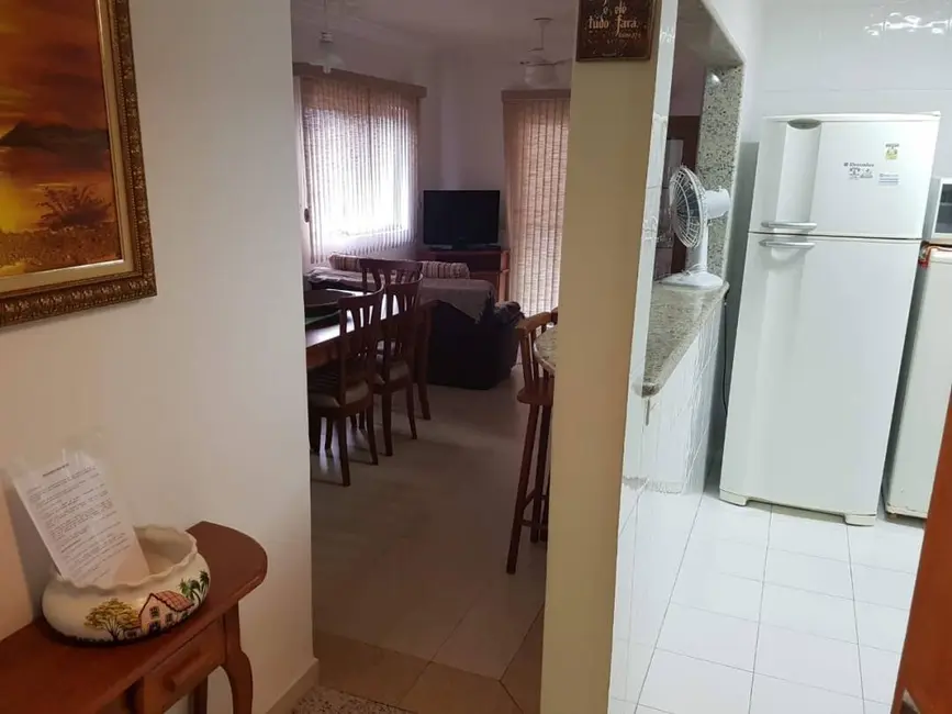 Foto 3 de Apartamento com 3 quartos à venda, 88m2 em Enseada, Guaruja - SP