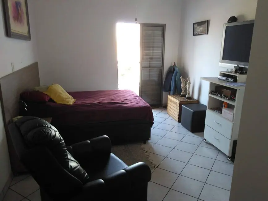 Foto 2 de Casa com 3 quartos à venda, 263m2 em Olímpico, Sao Caetano Do Sul - SP