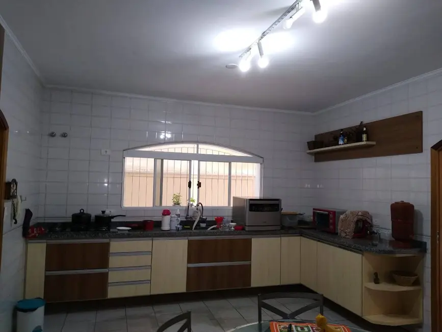 Casa com 5 quartos à venda, 368m2 em Olímpico, Sao Caetano Do Sul - SP - imagem 4 Foto 4 de Casa com 5 quartos à venda, 368m2 em Olímpico, Sao Caetano Do Sul - SP