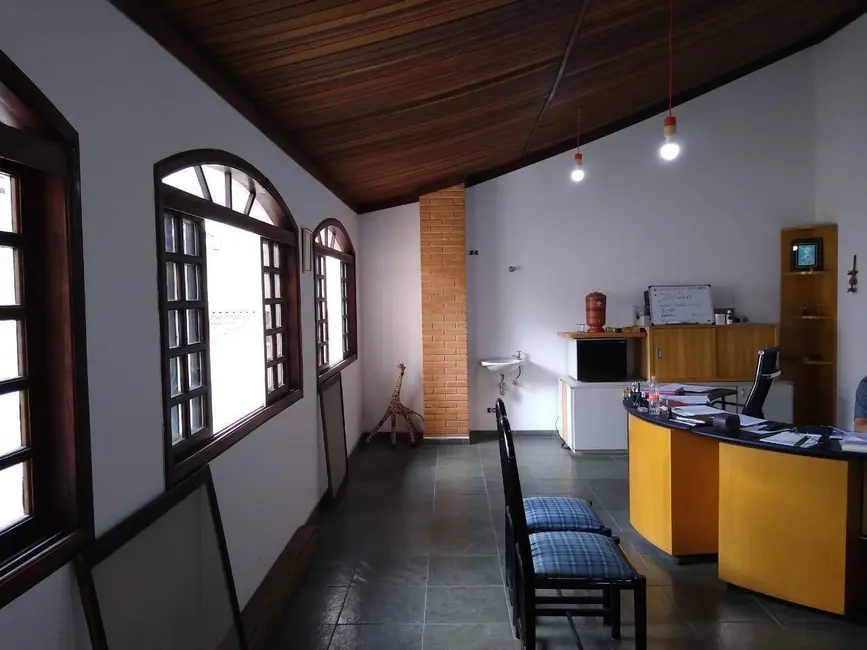 Casa com 5 quartos à venda, 368m2 em Olímpico, Sao Caetano Do Sul - SP - imagem 8 Foto 8 de Casa com 5 quartos à venda, 368m2 em Olímpico, Sao Caetano Do Sul - SP
